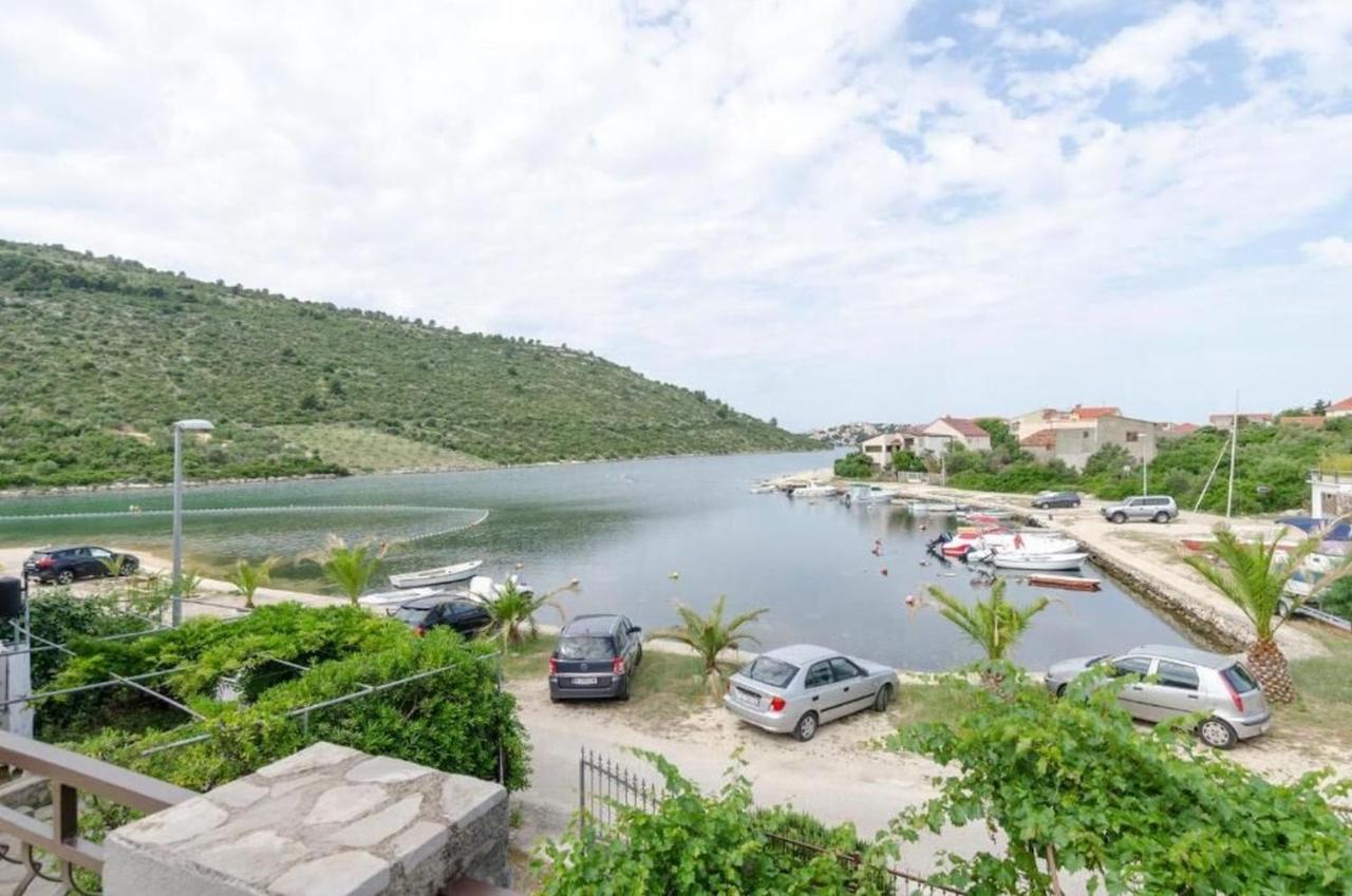 Apartment Brnabic Rogoznica  Exteriér fotografie